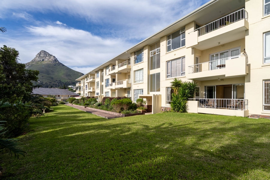 To Let 3 Bedroom Property for Rent in Camps Bay Western Cape